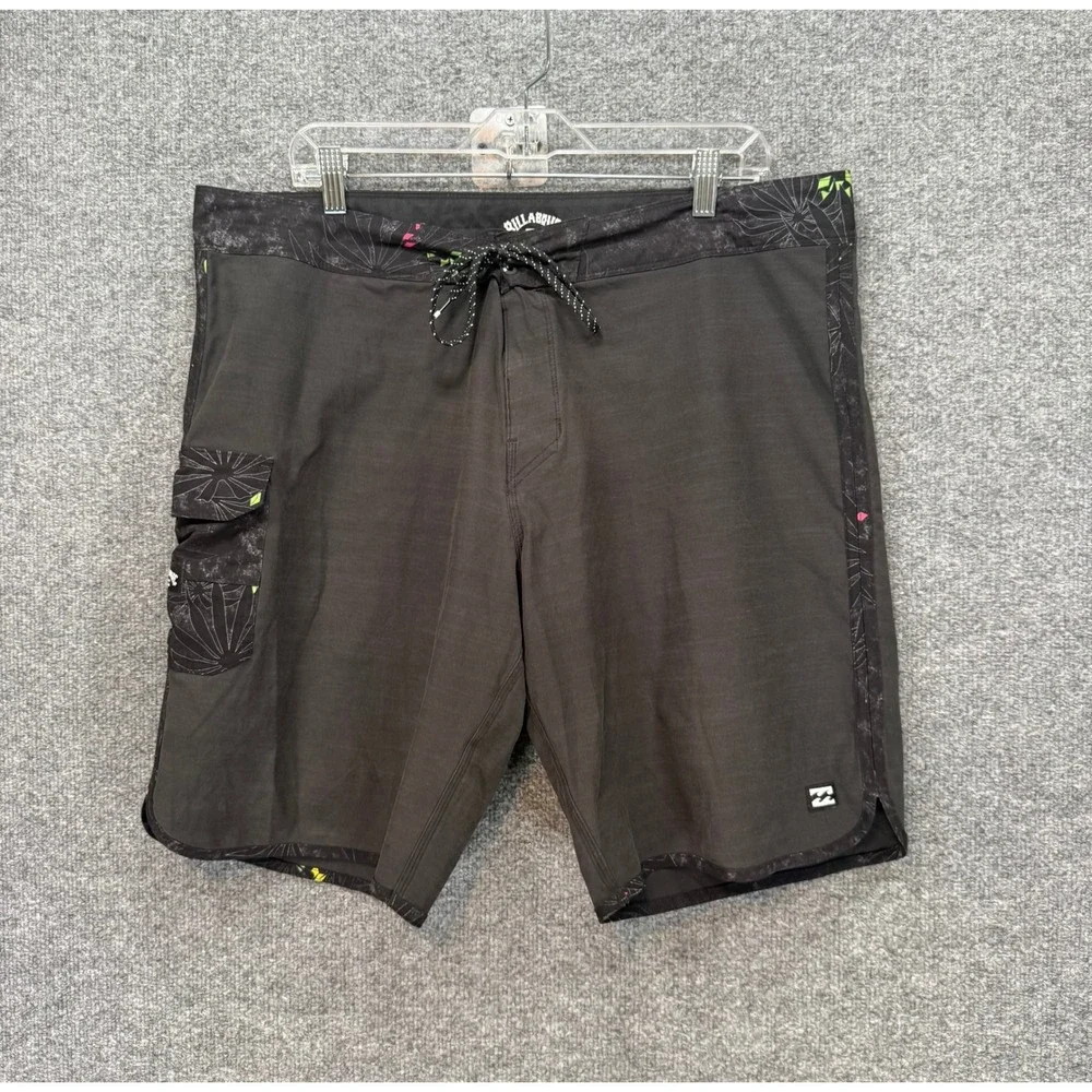Billabong Board Shorts Mens 38 Black Floral Recycler 73 Pro Swim Trunks Surfwear